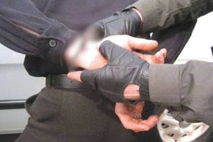 DIICOT Cluj lovește puternic crimea organizată! Grupul suspectat de trafic de substanțe interzise, capturat în urma perchezițiilor și reținerilor în serie.