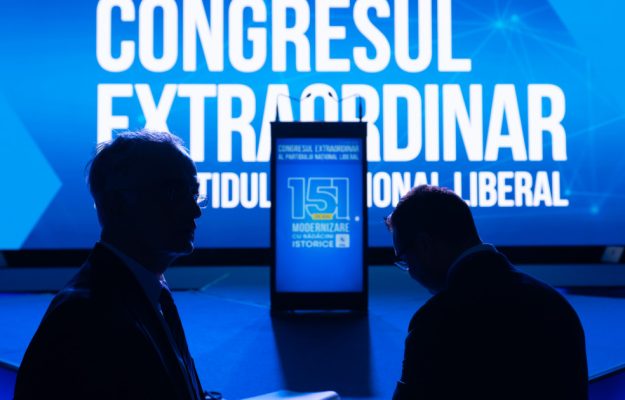 Decizia prin care PNL a convocat Congresul Extraordinar a fost suspendata temporar de instanta
