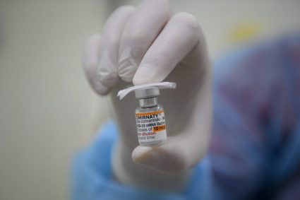 După România, și Polonia se confruntă cu blocarea fondurilor pentru controlul aerian în conflictul privind vaccinurile anti-COVID.