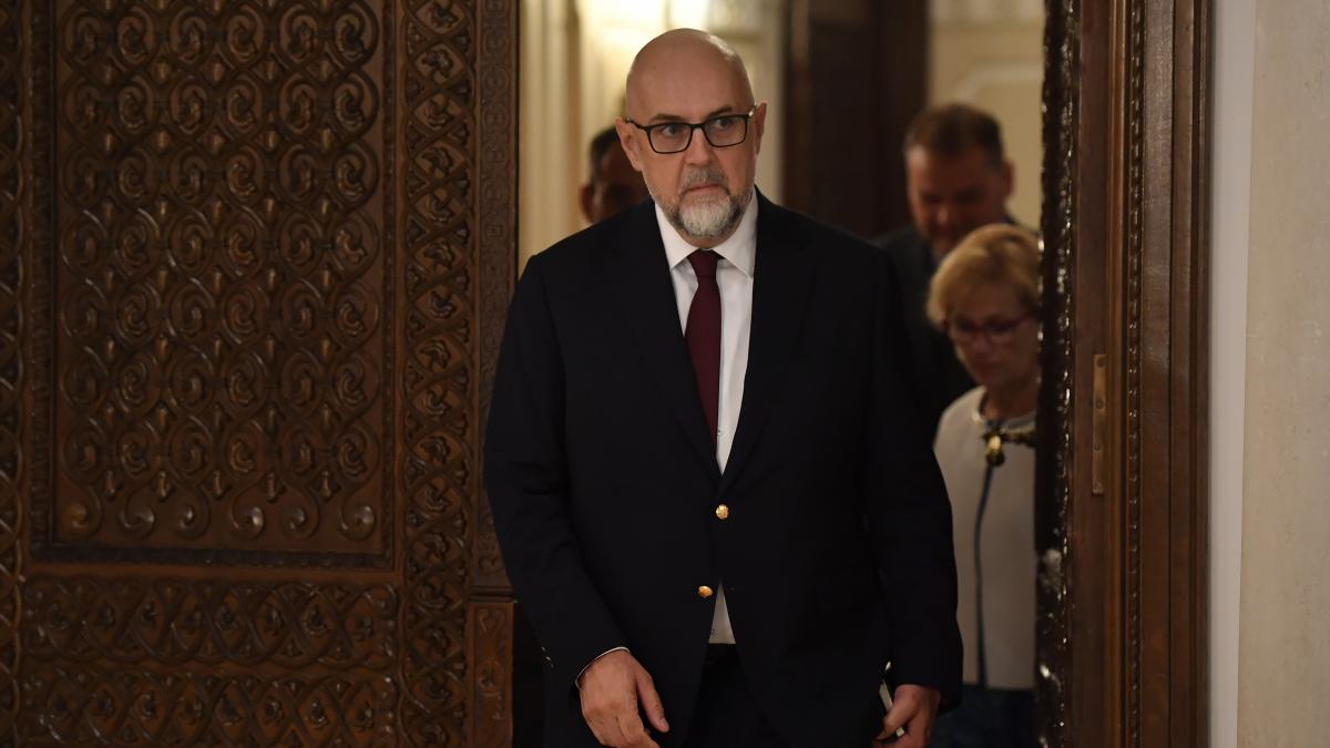 Exasperarea liderului UDMR Daca nu votam un guvern ne putem afla intr o situatie si mai dificila Ar fi