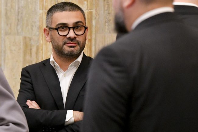Florin Manole Problemele din legea salarizarii pot fi rezolvate Vom elabora o lege acceptabila nu