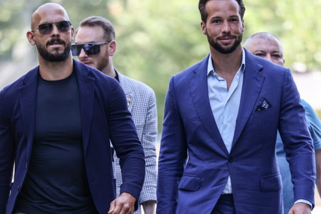 Fratii Tate au fost citati vineri dimineata la DIICOT Reactii ironice la adresa procurorilor Este un