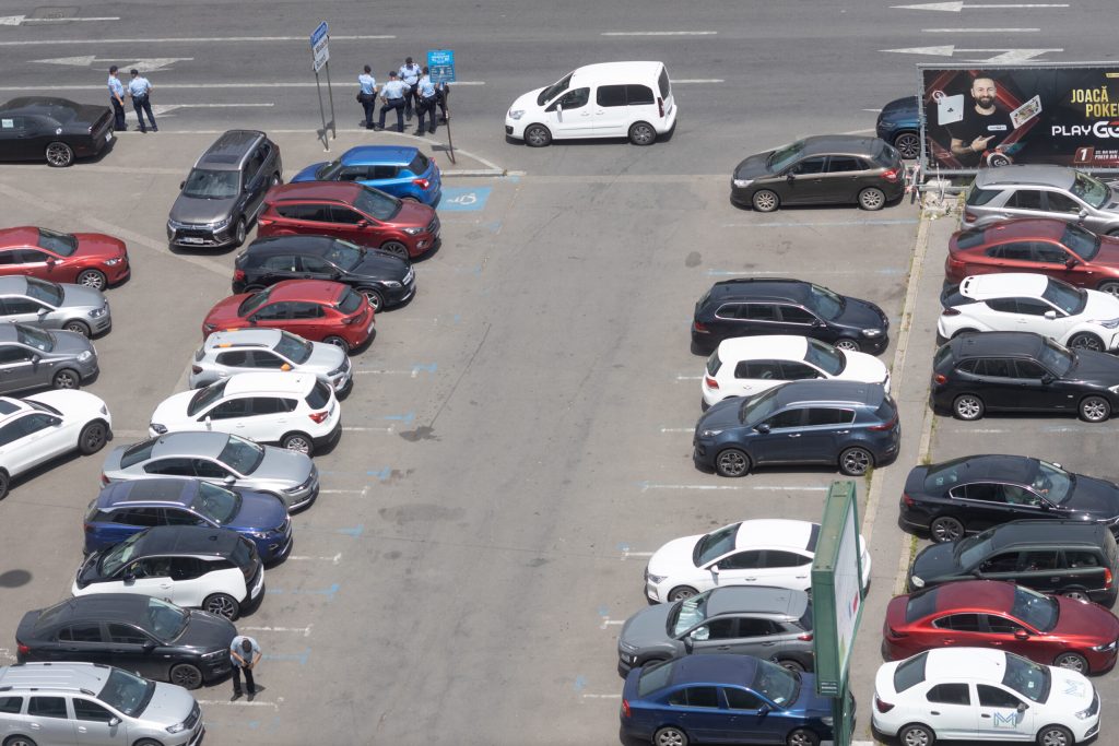 Frauda de 300 de milioane de euro in domeniul auto legata de TVA Arestari si perchezitii in trei tari