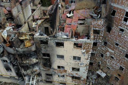 Hotelul în care locuiește ambasadorul austriac în Ucraina, distrus în urma unui atac cu drone și rachete.