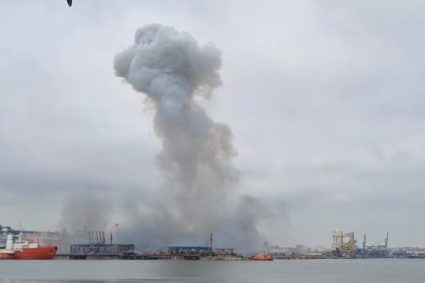 Incidentul din Portul Constanța: Ucraina confirmă că a pierdut controlul asupra a patru drone maritime, MApN cere măsuri suplimentare de securitate.