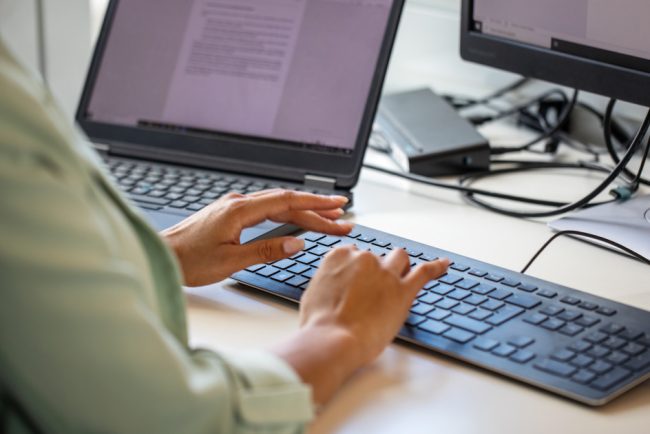 Inselaciunile online analizate de procurori De ce este dificil sa fie prinsi infractorii cibernetici si care este