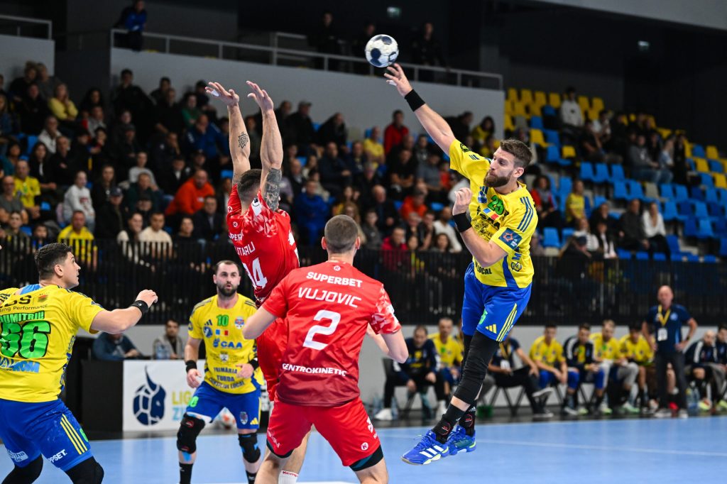 Interul sarbu Ivan Mosic revine la HC Buzau vicecampioana Romaniei la handbal masculin