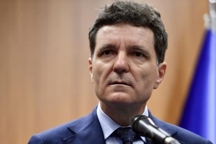 Nicușor Dan își exprimă speranța că Legea salarizării va fi adoptată la timp: „Cred că mai avem șanse”