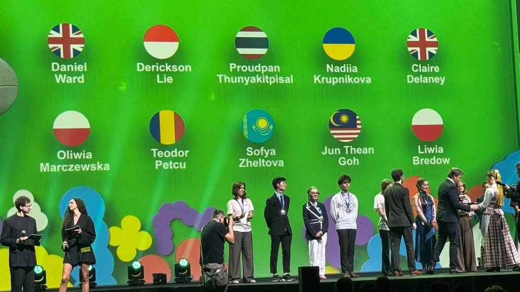 Patru studenti romani au castigat medalii la Olimpiada Internationala de Biologie