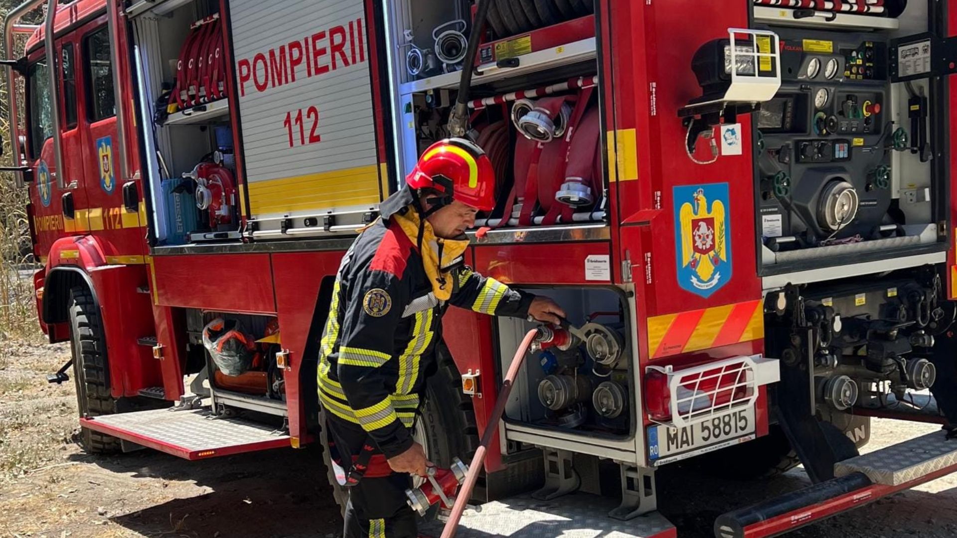 Pompierii romani continua sa fie in Franta pentru a lupta impotriva incendiilor de vegetaie si a le preveni