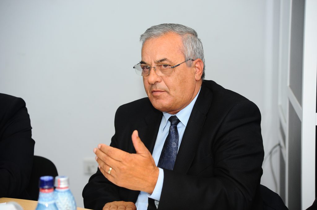 Primarul din Falciu a ramas fara permis in urma unui control rutier Acuza t ca ar fi condus sub influenta drogurilor analizele au aratat altceva