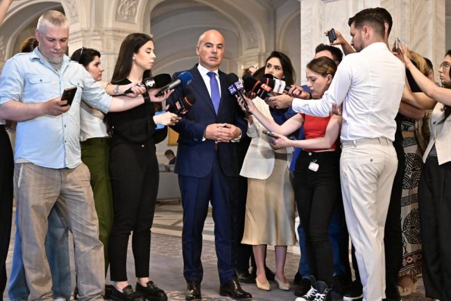 Rares Bogdan il critica pe Bolojan Nu intelege politica A conceput politici pentru un oras nu pentru