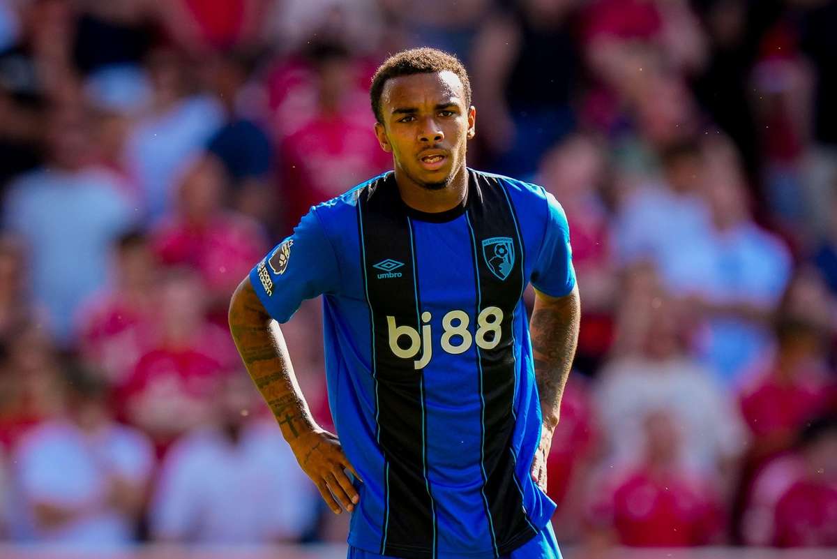 Revelatia de la Bournemouth Eli Junior Kroupi va fi absent luni de zile dupa o interventie chirurgicala