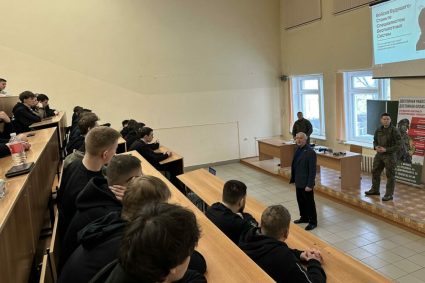 Rusia recrutează studenți pentru război. „A învățat timp de trei luni să piloteze drone, apoi a fost trimis direct în infern”