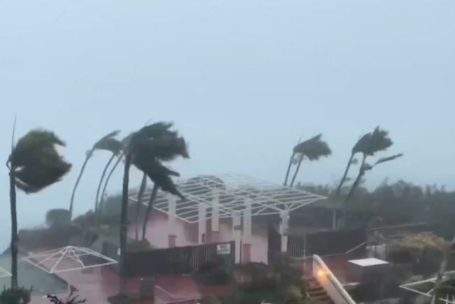 Taifunul Bavi provoaca daune severe in estul Chinei Aproape doua milioane de oameni au fost evacuati din zonele afectate