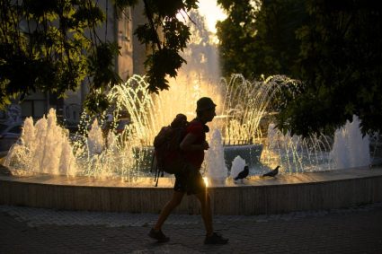 Temperaturile vor atinge 29 de grade duminică în Capitală. Nu există avertizări meteorologice active.