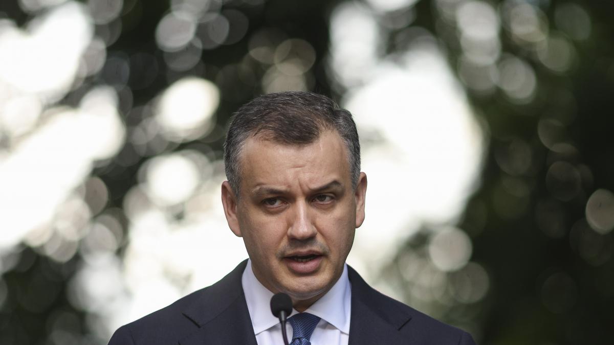 Tomac il critica pe Bolojan Nu iti poti clarci o cariera solida pe promisiuni care astazi sunt