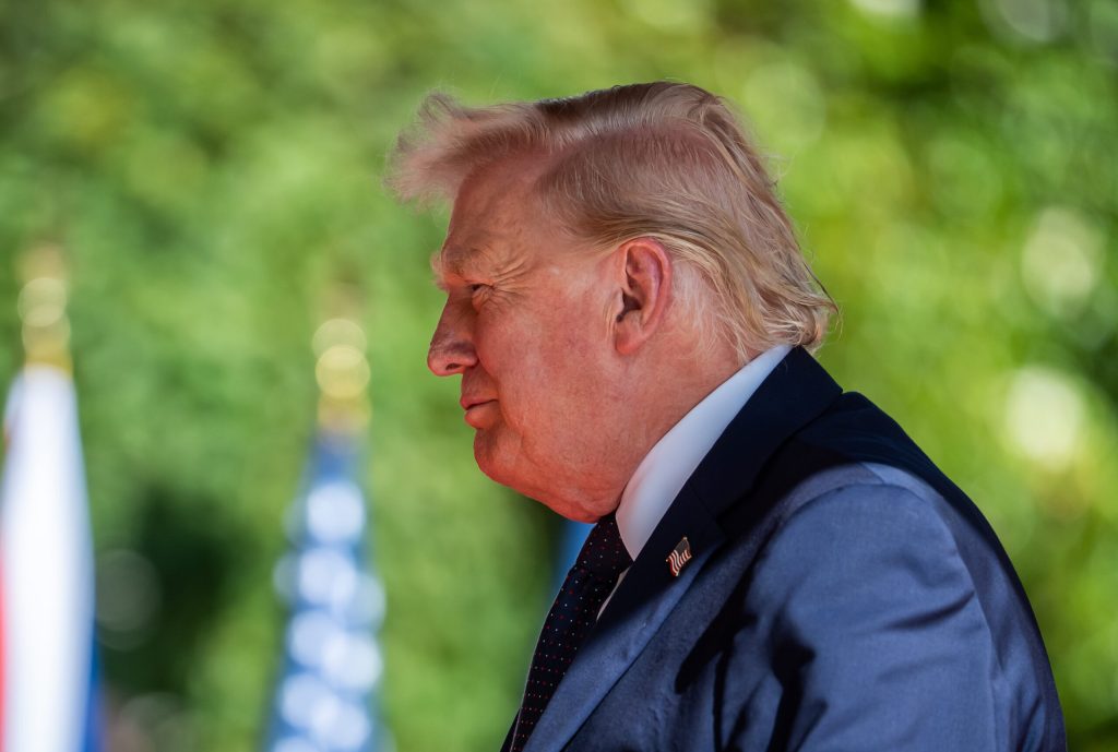 Trump avertizeaza Iranul Vom ataca din nou cu putere in urmatoarele ore