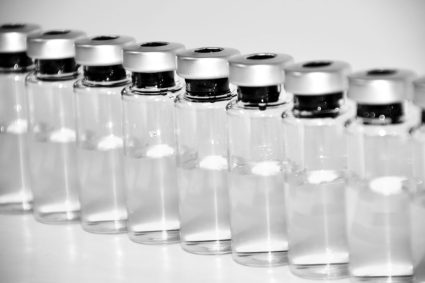 UNICEF și OMS lansează un avertisment: milioane de copii nu sunt deloc vaccinați.