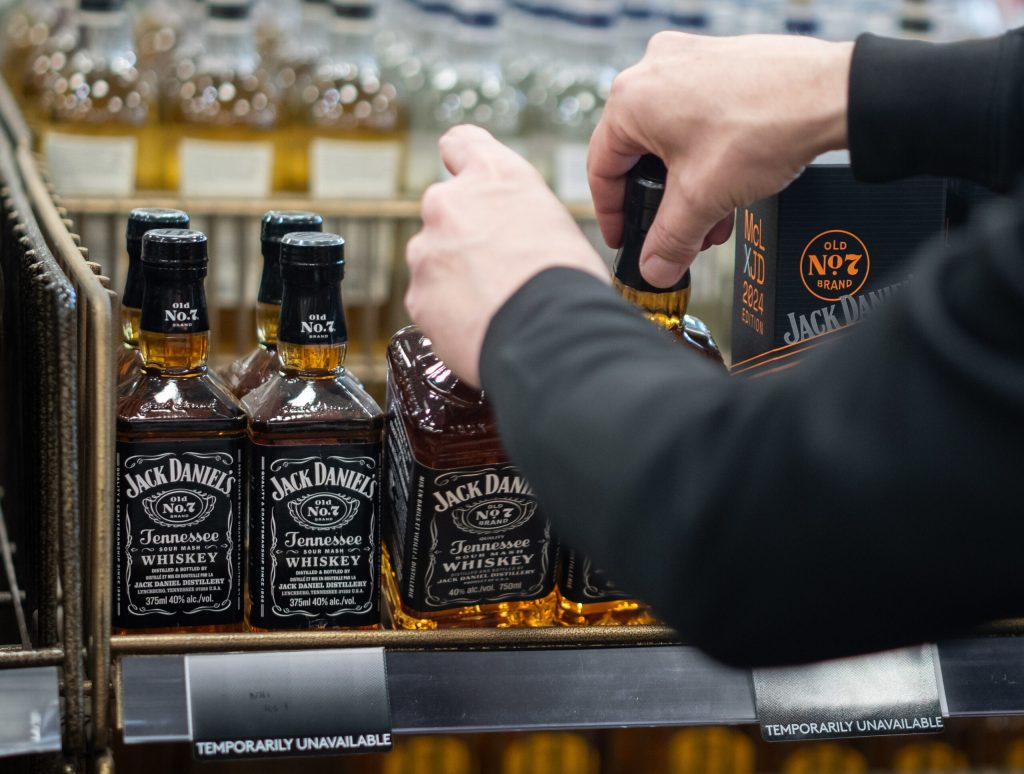 Un roman a fost amendati cu 18 milioane de euro in Belgia pentru frauda legata de accizele pe alcool