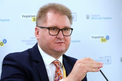 Volodimir Zelenski îl numește pe Taras Kachka ambasador al Ucrainei la Uniunea Europeană, trimis la Bruxelles.