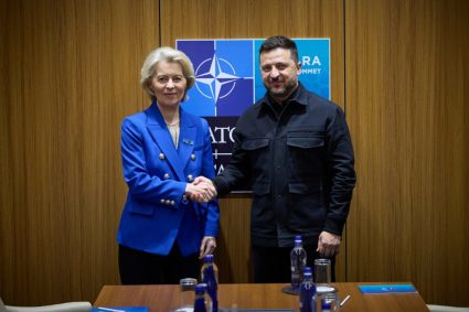 Von der Leyen, distinsă de Zelenski cu primul Ordin al Europei: „Ucraina este Europa. Europa este Ucraina”