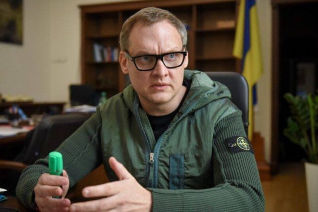 fostul adjunct al lui zelenski ramane sub control judiciar pana in septembrie in cazul de coruptie