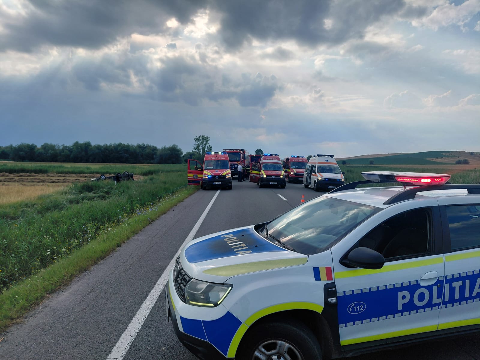 noi informatii despre accidentul grav de langa huedin ipj cluj ofera explicatii cu privire la rasturnarea masinii cu sase persoane