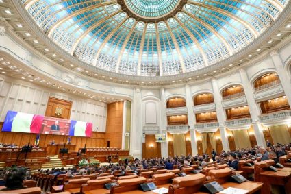 AUR va vota Legea integrității doar dacă soții și soțiile sunt incluși în declarațiile de avere și…
