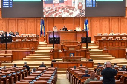 Amendamentul „Fritz” a fost aprobat din nou la votul pe Legea ANI. AUR a obținut și declarații…