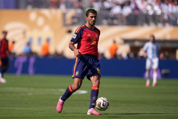 Barcelona a crescut oferta pentru Rodri insa Manchester City continua sa refuze