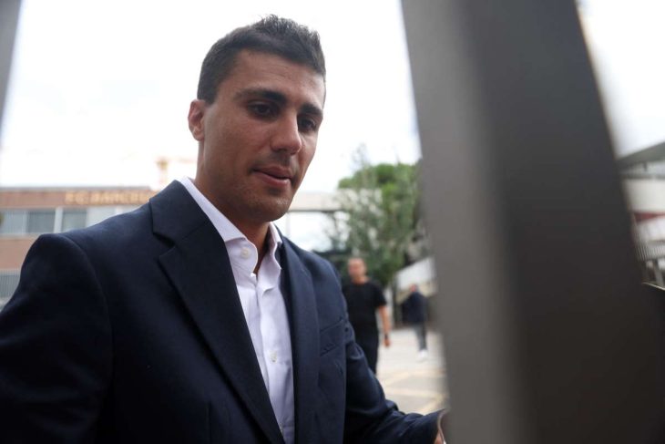 Barcelona se pregateste sa faca un anunt important Rodri a semnat contractul dupa ce a reusit vizita medicala