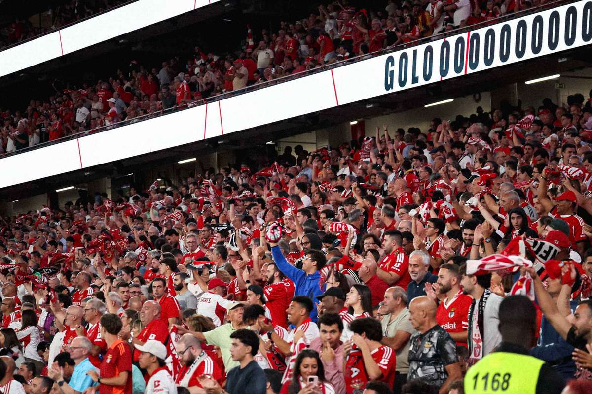 Benfica incepe noul sezon fara fani in tribuna