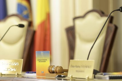 CCR analizează azi noua Lege ANI. Mandatele aleșilor și declarațiile de avere ale partenerilor, în…
