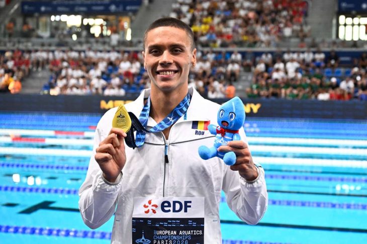 David Popovici distingit de European Aquatics cu titlul de cel mai bun inotator din 2025