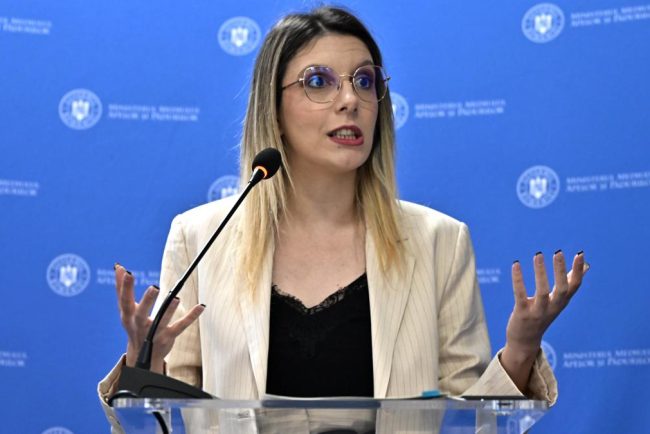 Diana Buzoianu va convoca urgent conducerea Romsilva la Ministerul Mediului
