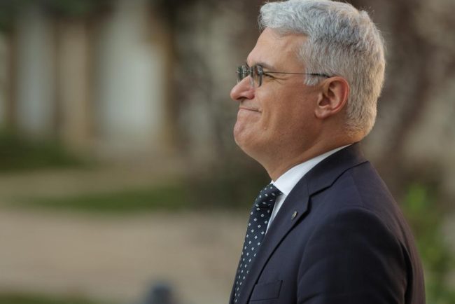 Dragos Pislaru admite ca varianta de nerefuza a legii salarizarii a fost respinsa de Comisia Europeana Nu sunt fonduri pentru cresteri salariale