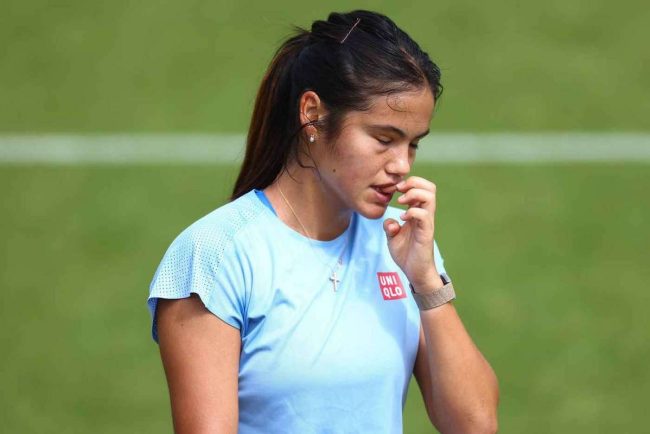 Emma Raducanu va lipsi de la US Open din cauza unei fracturi de stres la piciorul drept