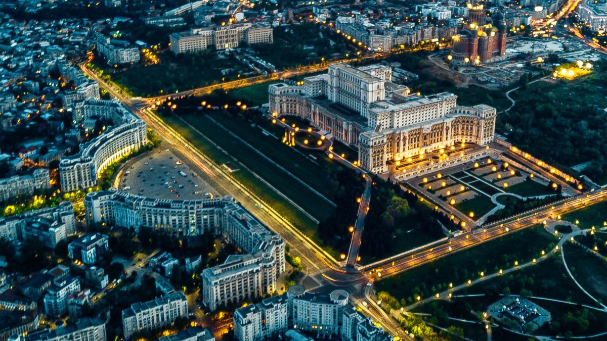 Guvernul a reconfirmat indicatorii tehnico economici pentru reamenajarea unui corp din Palatul