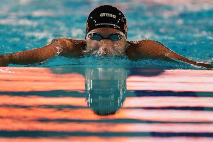 Incredibil! Kate Douglass și-a doborât propriul record mondial la câteva ore după ce l-a stabilit.