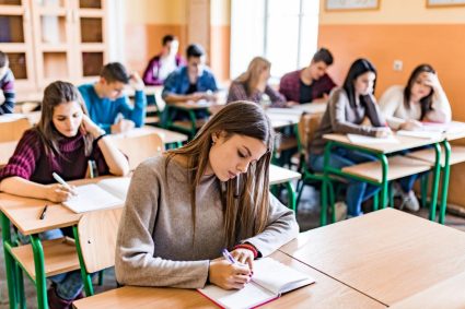 PSD, PNL și USR anunță că se împotrivesc examenelor de admitere la liceu, în urma scandalului provocat de ordinul ministrului Dimian.