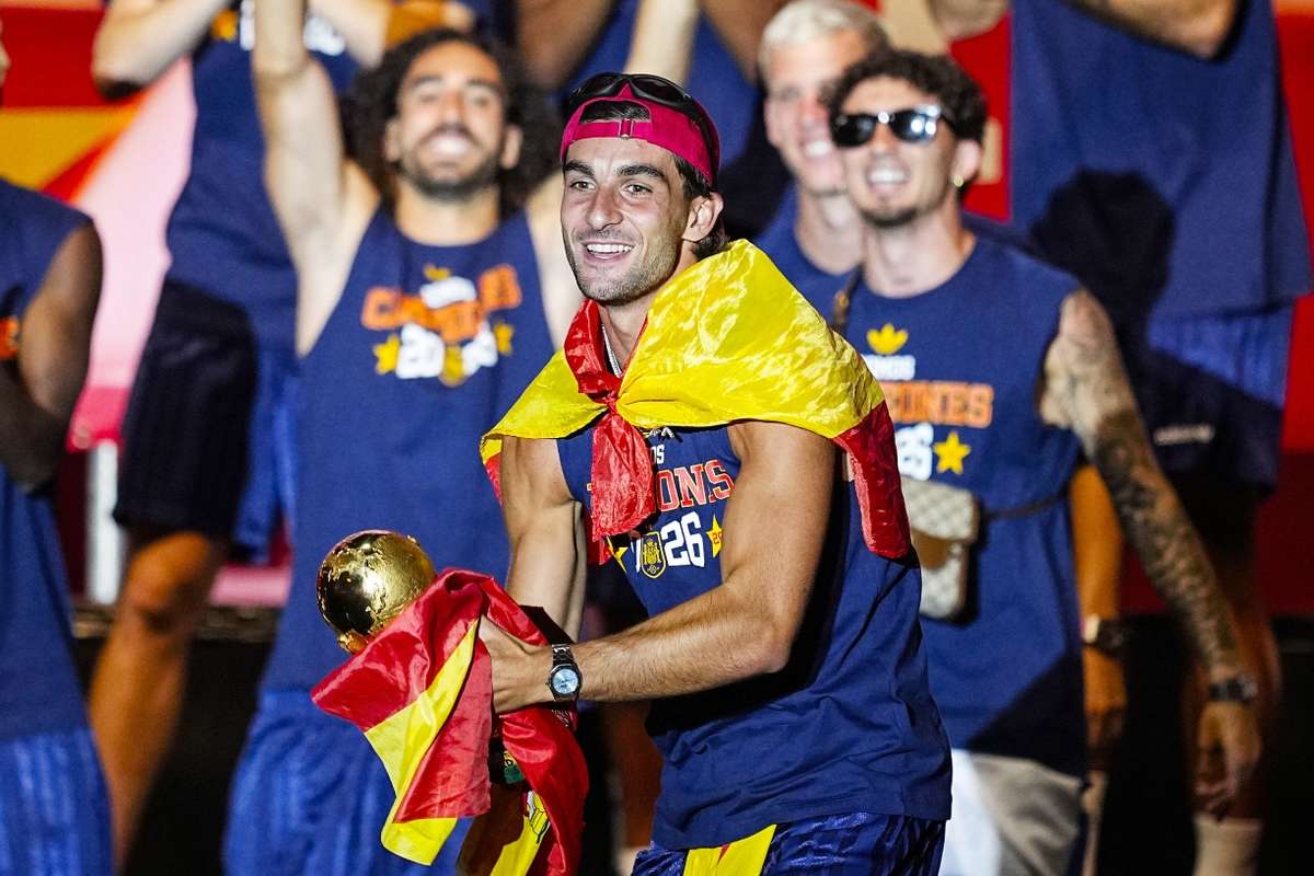 PSG se apropie de un acord verbal pentru un jucator al Barcelonei