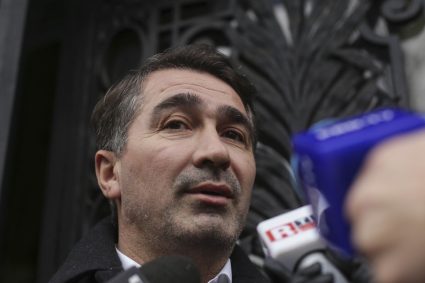 Poliția Română răspunde la acuzațiile privind îngreunarea extrădării fostului baron PSD Ionel Arsene din Italia.
