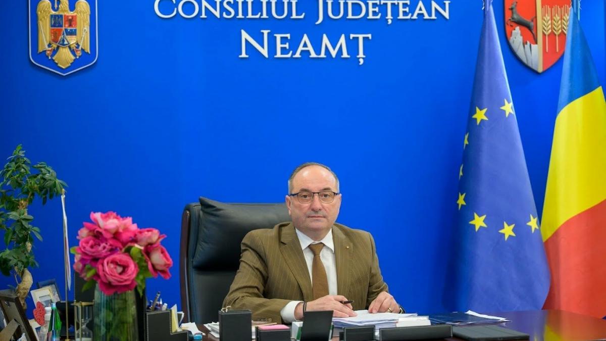 Presedintele CJ Neamt isi exprima nemultumirea fata de Guvern care blocheaza proiecte esentiale pentru judet in timp ce investeste in stadioane este inacceptabil