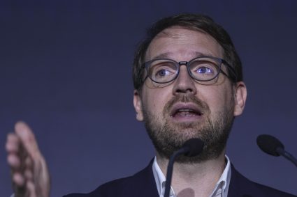 Reacția lui Dominic Fritz după decizia CCR în cazul Legii ANI: „Drumul meu continuă la CEDO, unde nu voi ajunge…”