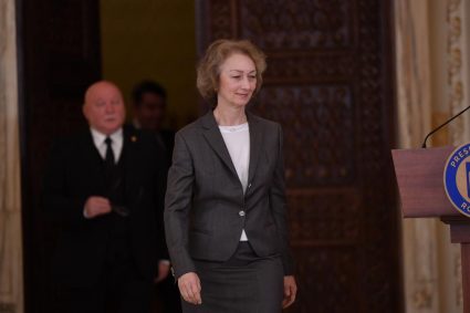 Surse: Bolojan și președinta CCR s-ar fi întâlnit în biroul lui Abrudean înainte de decizia privind…
