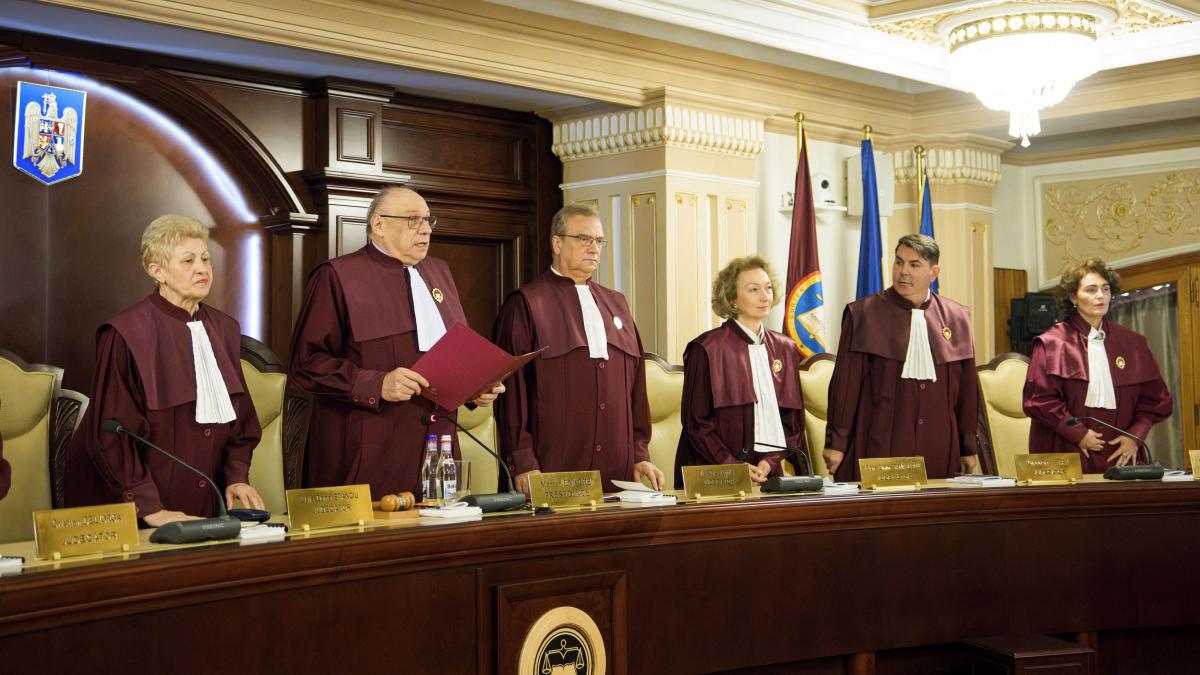 USR a contestat Legea ANI la CCR dupa ce a fost aprobata de Parlament cu amendamentul Fritz