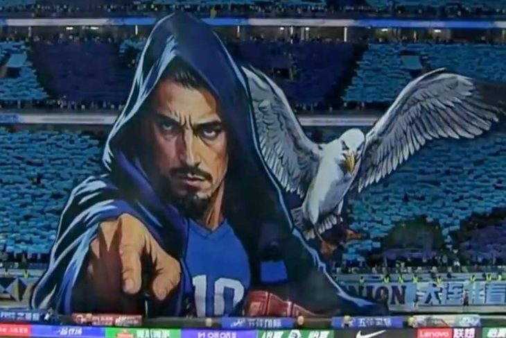 VIDEO Tifos impresionant Scenografie deosebita pregatita de fanii chinezi pentru Nicolae Stanciu