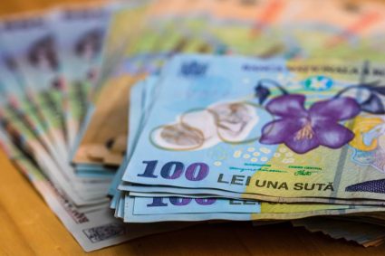 Surse: Ce s-a decis la întâlnirea de la Cotroceni privind Legea salarizării. Bugetul pentru salarii a fost majorat cu 4 miliarde de lei.