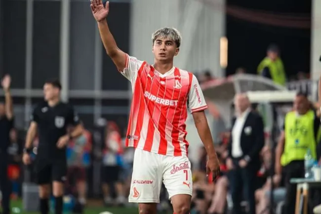 Alex Musi a fost operat cu succes. Cât timp va fi absent jucătorul lui Dinamo